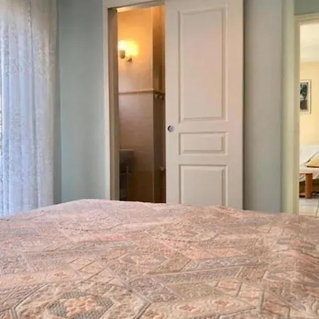 Appartement2 Pieces 39 M2 Dans Le Centre D'evian 2