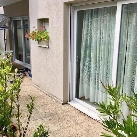 Appartement2 Pieces 39 M2 Dans Le Centre D'evian 2 Apartman *